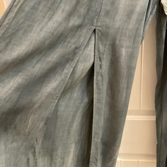 Wide Leg Pants From Vici L - Picture 4 of 6